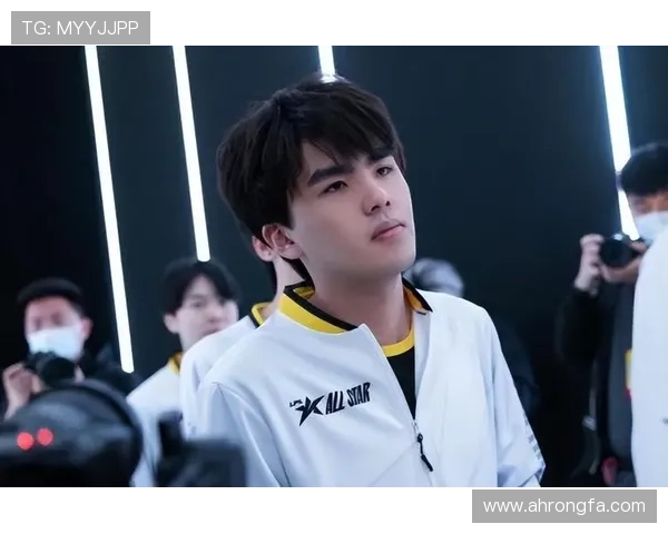 《电竞圈风云再起 新兴战队崛起冲击传统强队王座》