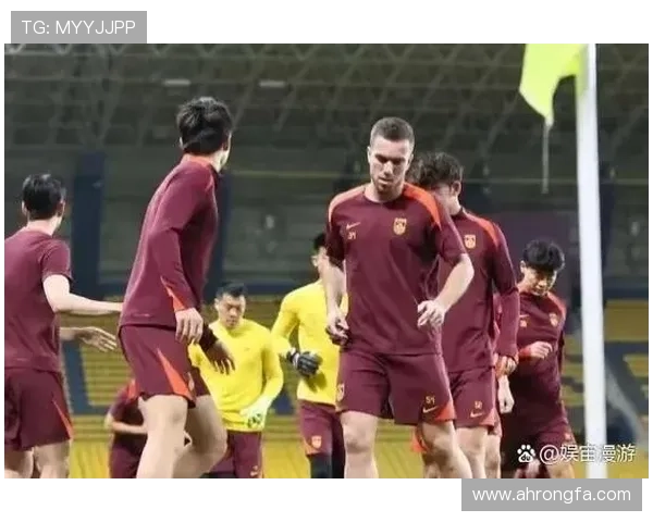 中国男足逆转取胜挺进世界杯亚洲区预选赛十二强创造近年最佳战绩