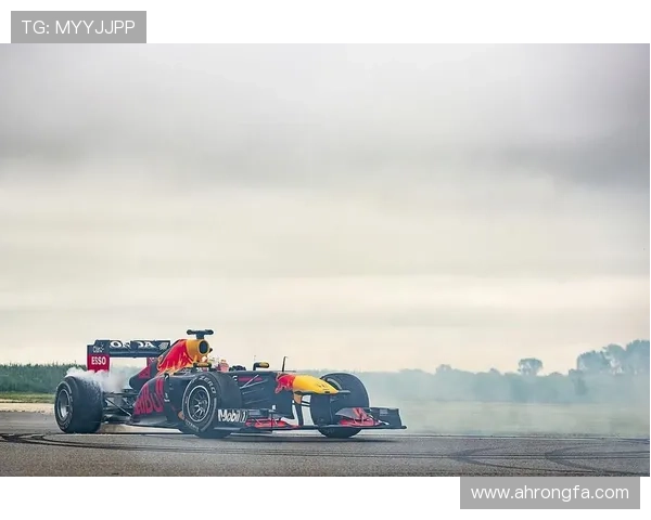 F1赛季新规引发热议 红牛与梅赛德斯竞争愈发激烈