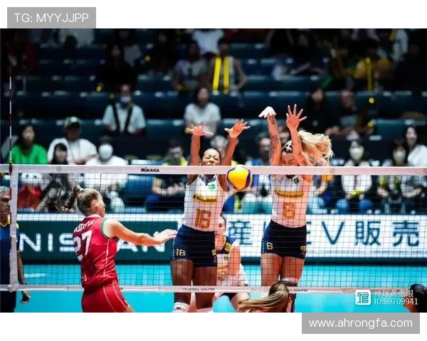 中国女排逆袭胜巴西夺世锦赛冠军时隔12年再登顶