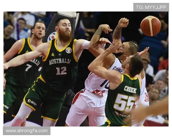 中国男篮逆袭战胜澳大利亚成功晋级世界杯四强 创历史新篇章