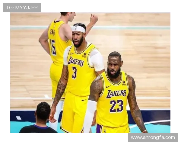 湖人双星爆发力克勇士 詹姆斯浓眉合砍六十分引全场沸腾 湖人双星爆发力克勇士 詹姆斯浓眉合砍六十分引全场沸腾