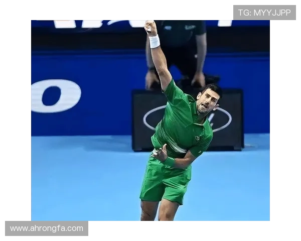 男子网球年终总决赛激战正酣 小德逆转获胜晋级决赛