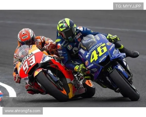 MotoGP赛季最新动态：各大车队争夺激烈 新星崛起挑战老将霸主地位