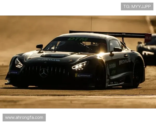 摩托GP赛场激战再起新赛季车手表现与技术革新动态引发热议 摩托GP赛场激战再起新赛季车手表现与技术革新动态引发热议