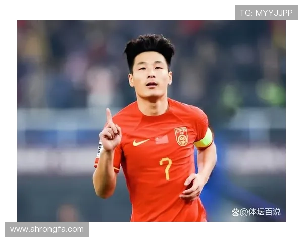 国家队新帅亮相备战大赛联赛焦点战引爆周末体育热潮多项纪录受关注