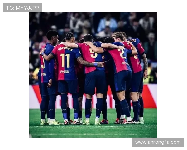 梅西助力国际米兰晋级欧冠八强，首回合客场大胜巴萨创历史新纪录