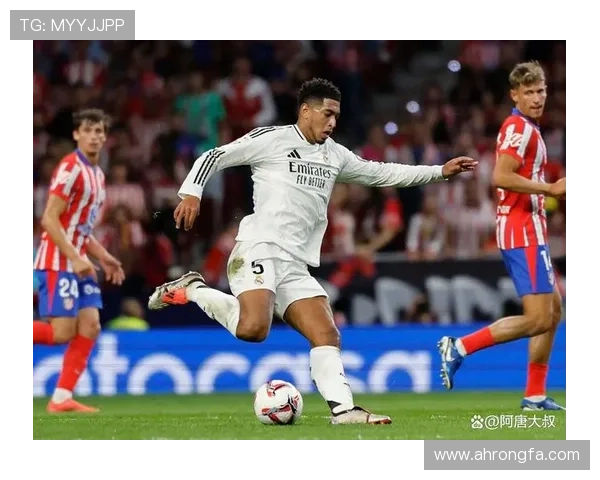 豪门德比激战九十分钟双方鏖战至补时绝平引发球迷热议赛季走势受关注